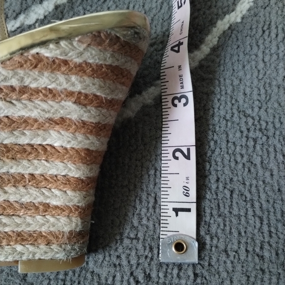 Michael Kors Summer Wedge Espadrilles in Box - Picture 11 of 11